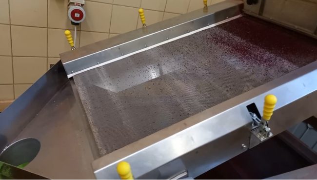 Vytřásání bylinnývh směsí a koření 1